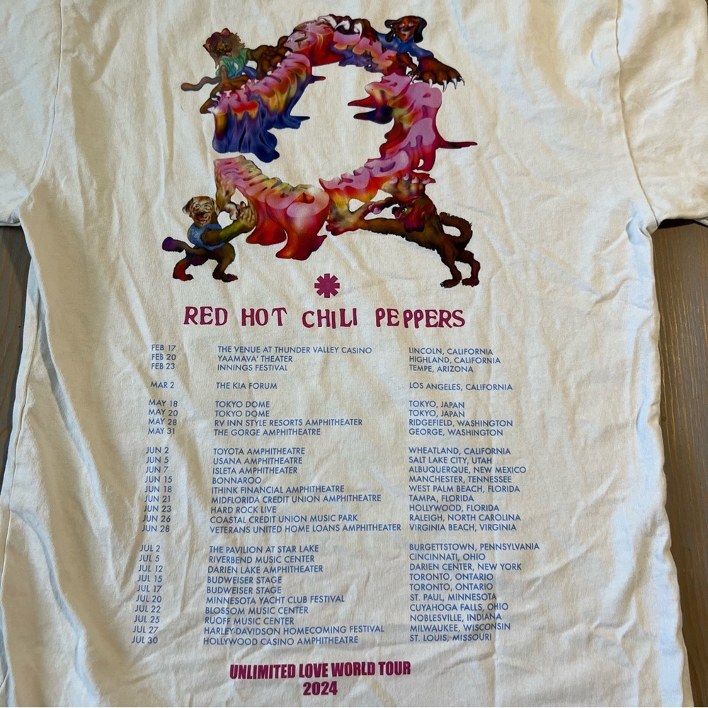 Red Hot Chili Peppers unlimited love world tour 2024 t shirt size small - Picture 7 of 7